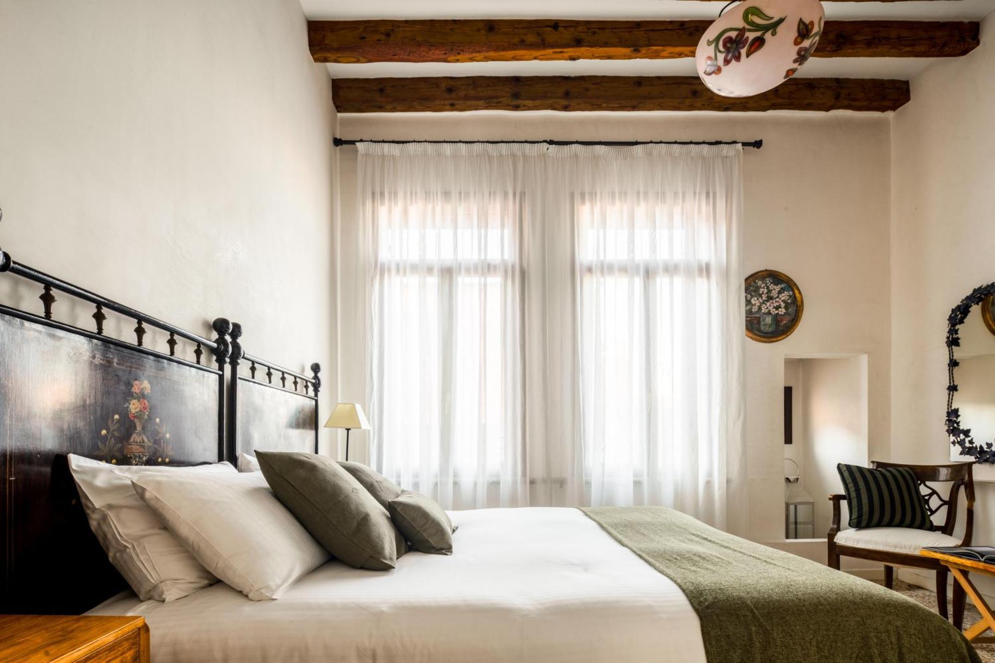 Santa Giustina Palace R&R เวนิส ภายนอก รูปภาพ