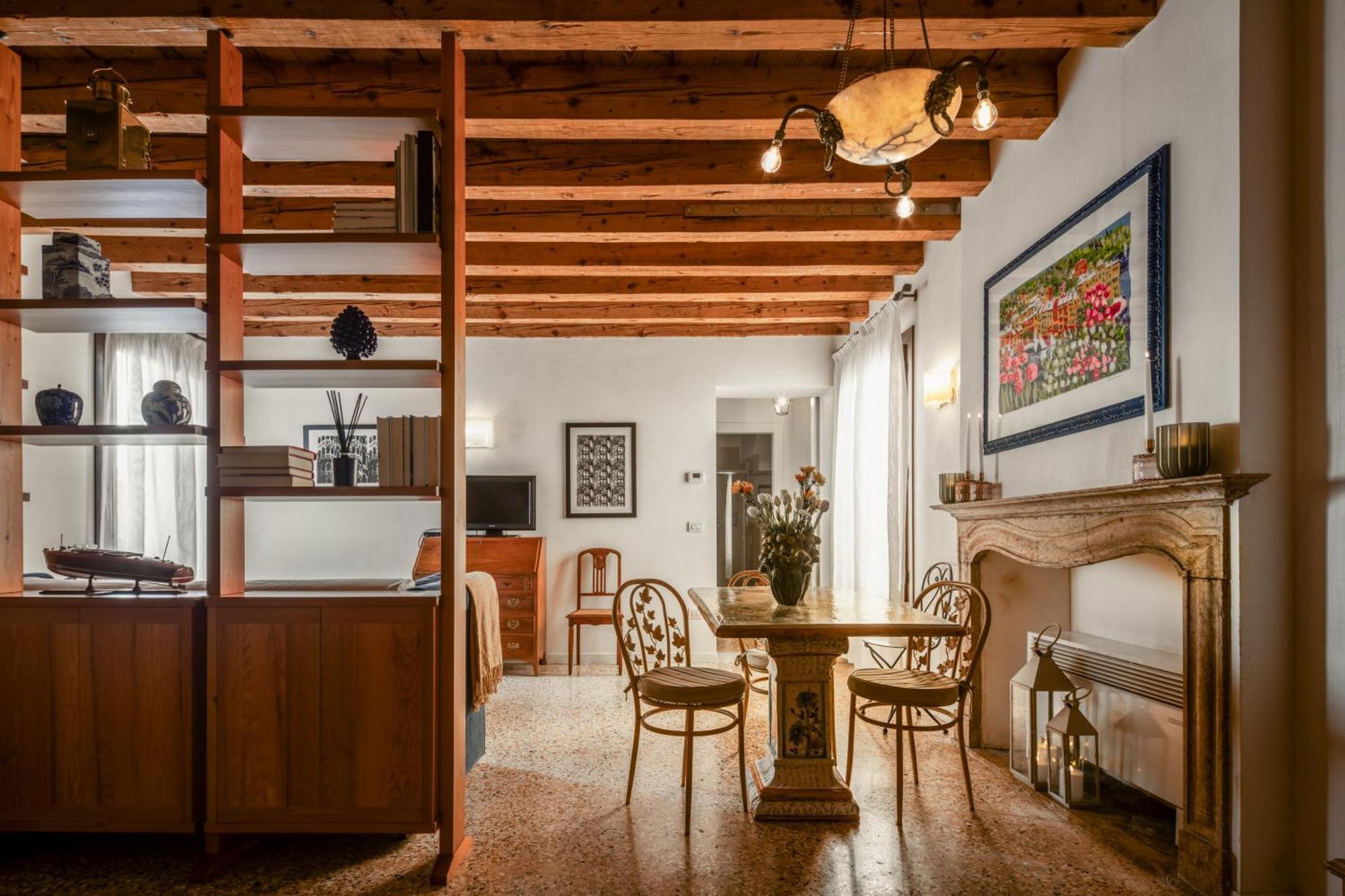 Santa Giustina Palace R&R เวนิส ภายนอก รูปภาพ